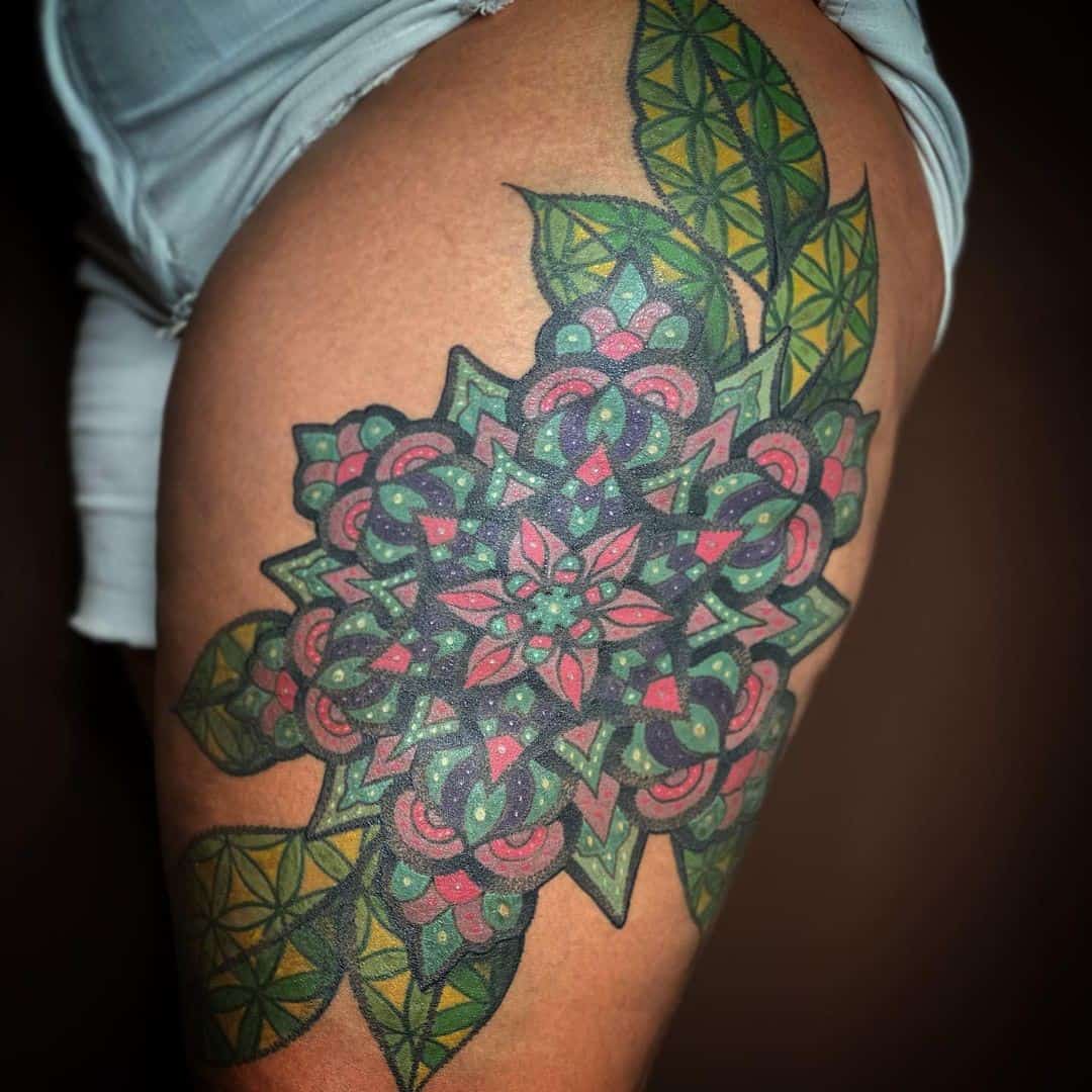 Cuisse Colorée Bruyante Fleur de Vie